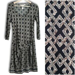 MAX STUDIO Stretch Knee Length Midi Dress Scoop Neck Geometric Tan Black Sz M